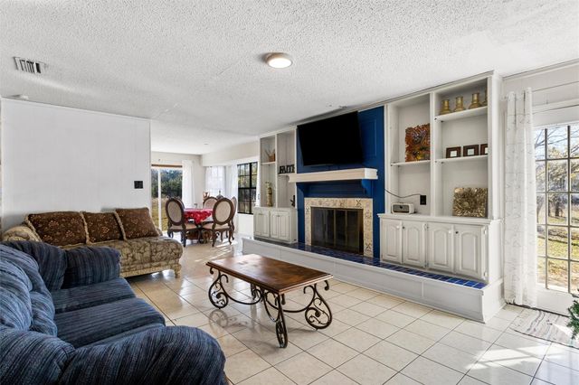 1294 None LN, Round Rock, TX 78665