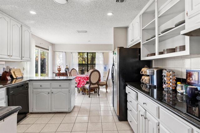 1294 None LN, Round Rock, TX 78665