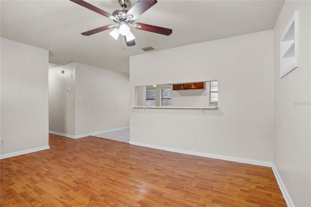 Image 14 of property listing at 3926 CITADEL DRIVE, Orlando, FL 32839