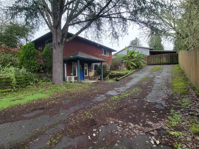 2910 Se HILLYARD Rd, Gresham, OR 97080