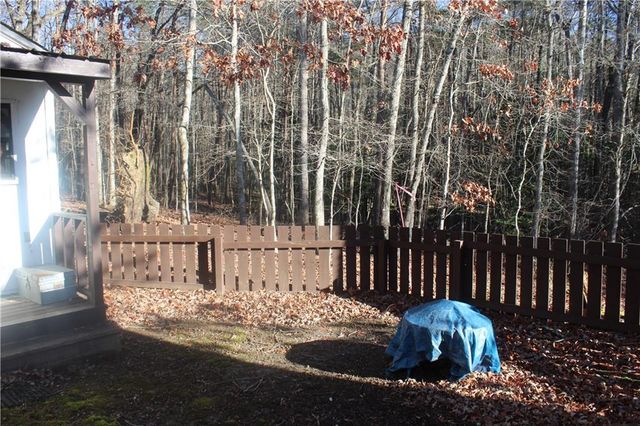 183 Holiday Loop, Cleveland, GA 30528