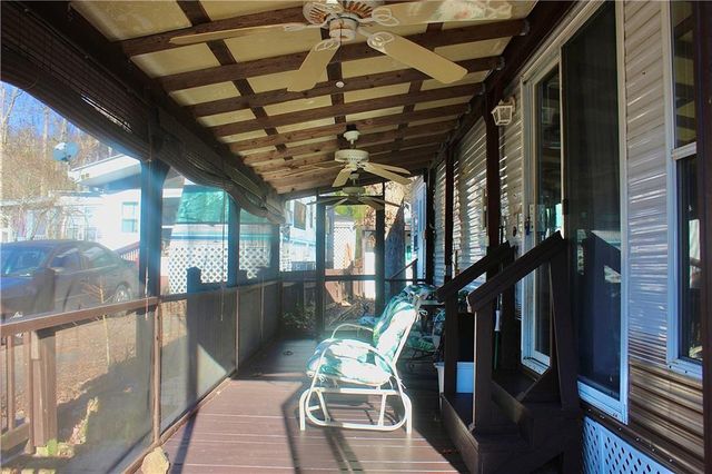 183 Holiday Loop, Cleveland, GA 30528