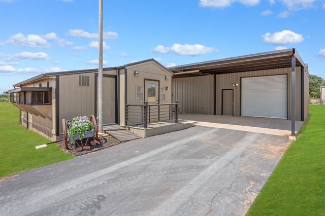 4870 Rhea Road, Granbury, TX 76049