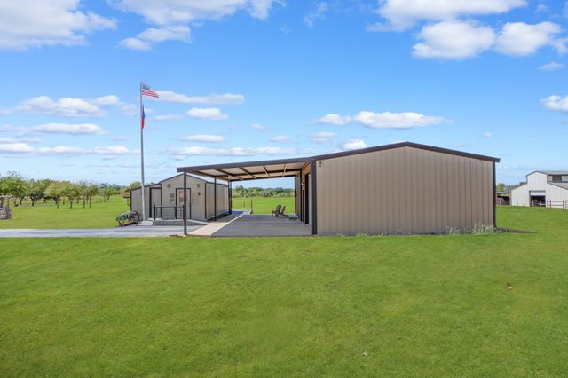 4870 Rhea Road, Granbury, TX 76049