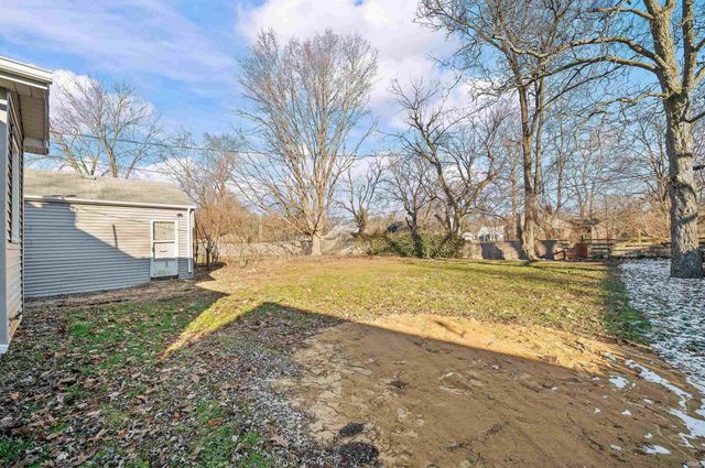 52236 Myrtle Avenue, South Bend, IN 46637