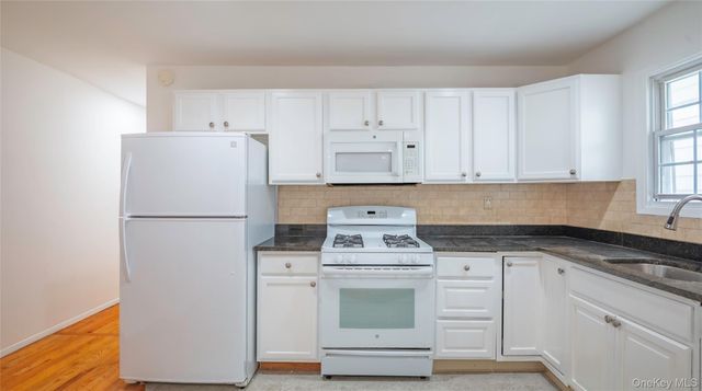 68-07 50th Avenue, Woodside, NY 11377