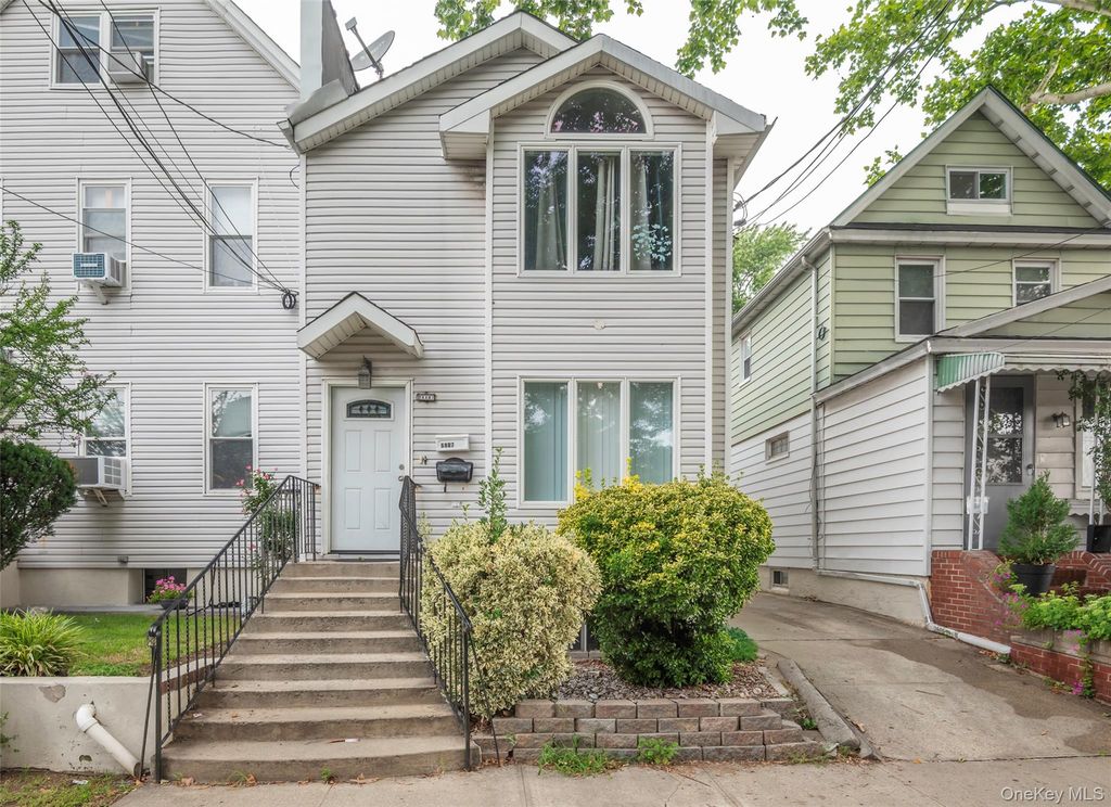 68-07 50th Avenue, Woodside, NY 11377
