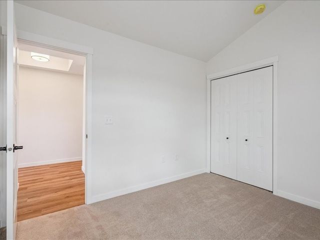 96 Huntington Drive, Iowa City, IA 52245