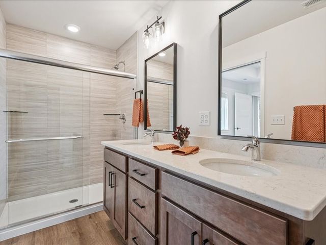 96 Huntington Drive, Iowa City, IA 52245