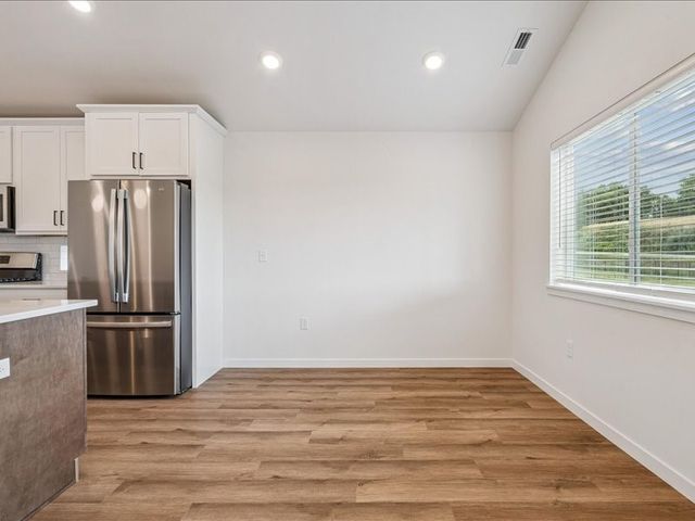 96 Huntington Drive, Iowa City, IA 52245