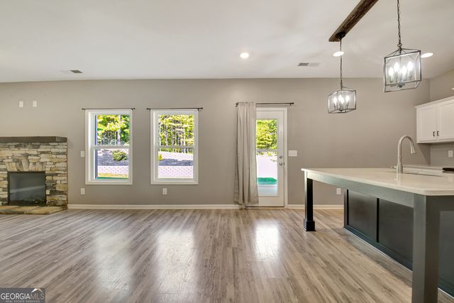 109 Landon Drive, Whitesburg, GA 30185