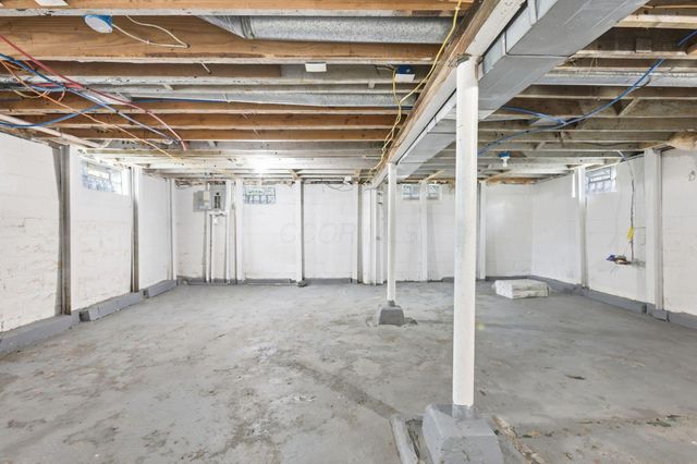 1107 Smith Road, Columbus, OH 43207