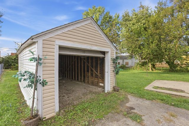 1107 Smith Road, Columbus, OH 43207