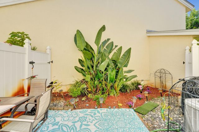 1455 Holly Heights Drive 2, Fort Lauderdale, FL 33304