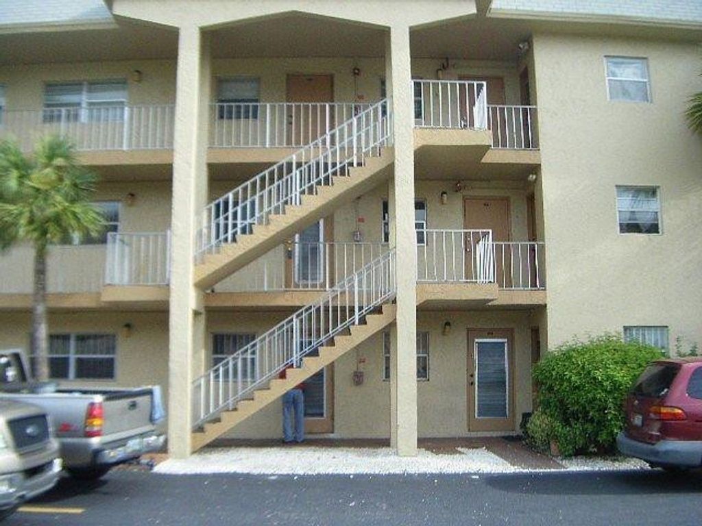 4191 NW 26th Street 170, Lauderhill, FL 33313