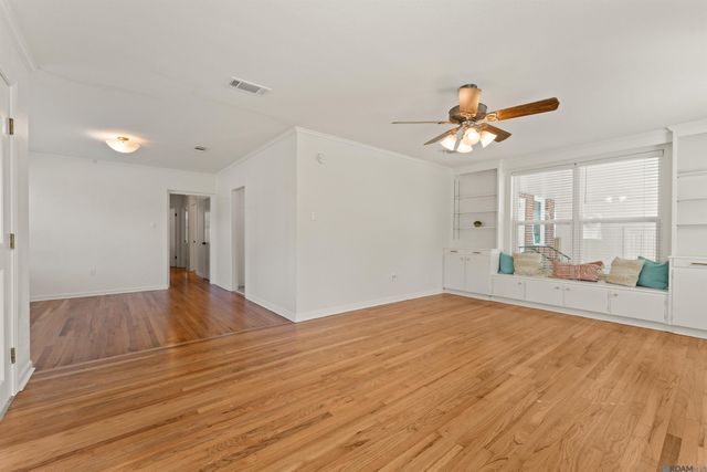 2106 Lee Dr, Baton Rouge, LA 70808