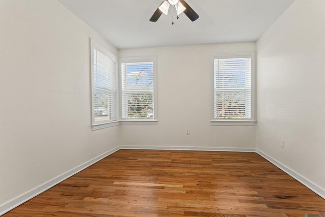 2106 Lee Dr, Baton Rouge, LA 70808