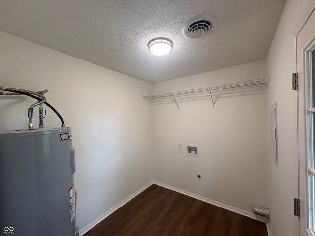 1732 Prairie Drive, Columbus, IN 47203