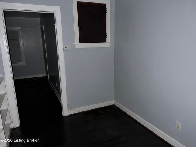 4221 S 2nd St, Louisville, KY 40214