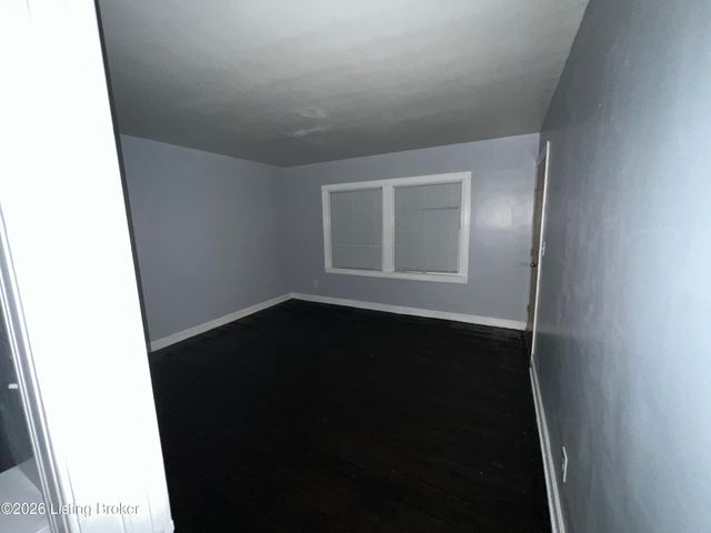 4221 S 2nd St, Louisville, KY 40214
