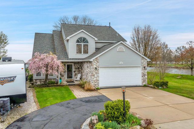 37330 Lakeshore Drive, Harrison Twp, MI 48045