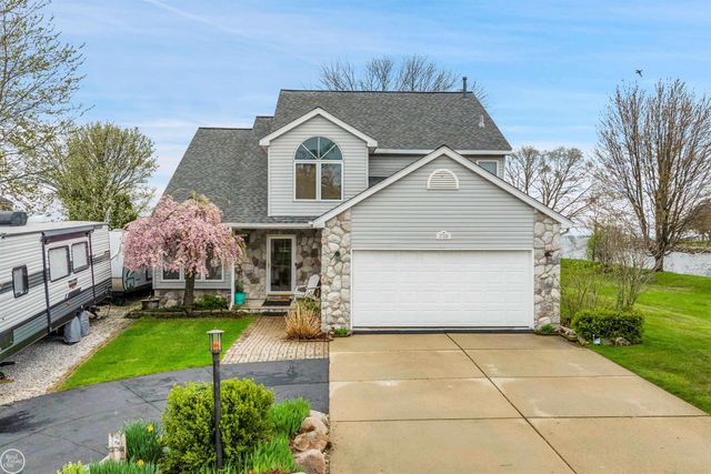 37330 Lakeshore Drive, Harrison Twp, MI 48045