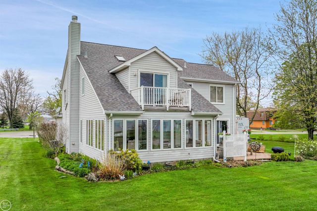 37330 Lakeshore Drive, Harrison Twp, MI 48045