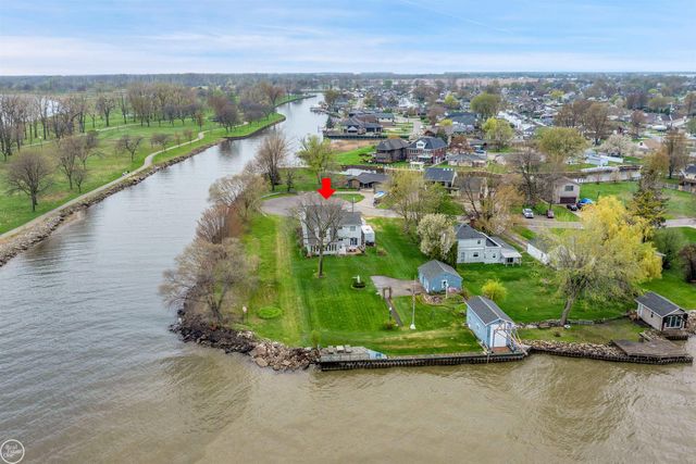 37330 Lakeshore Drive, Harrison Twp, MI 48045