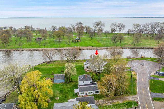 37330 Lakeshore Drive, Harrison Twp, MI 48045