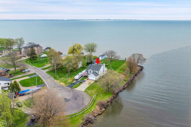 37330 Lakeshore Drive, Harrison Twp, MI 48045