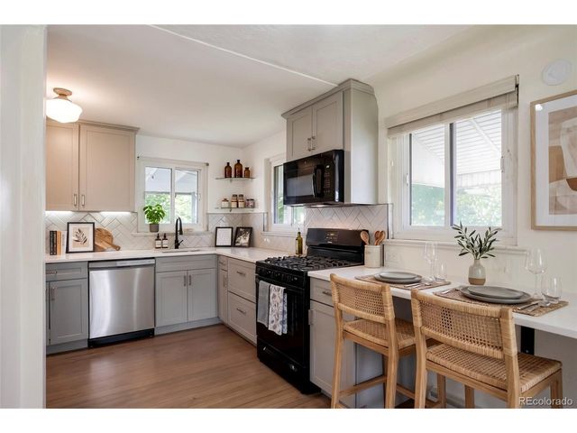 2115 W Elk Pl, Denver, CO 80211