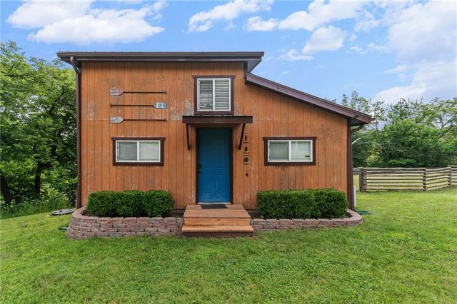 5891 SE Mohawk Drive, Lathrop, MO 64465