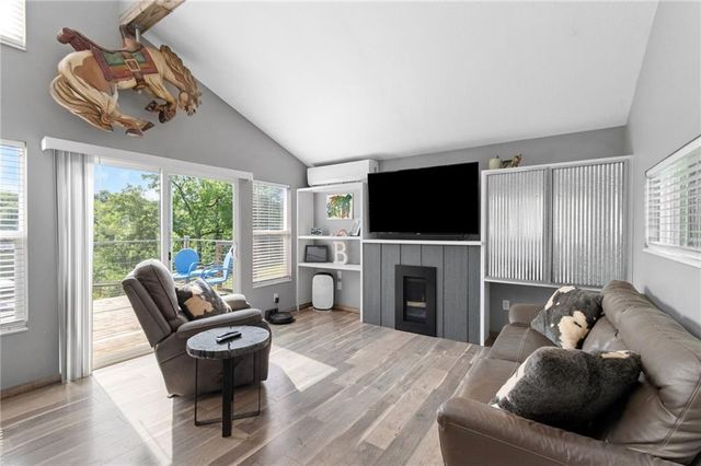 5891 SE Mohawk Drive, Lathrop, MO 64465