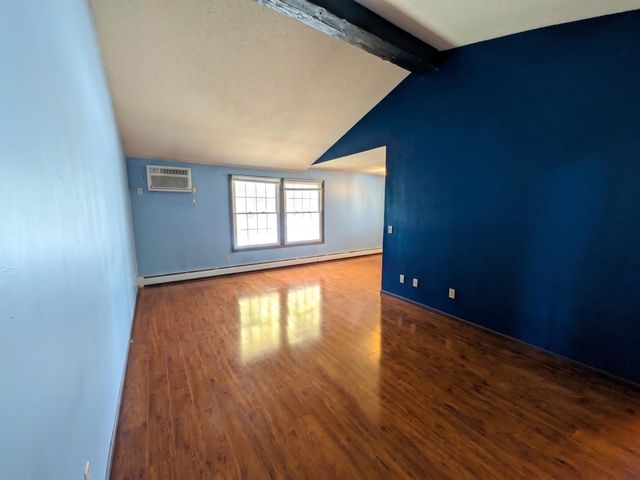 4436 Cedar Lake Road S 5, Saint Louis Park, MN 55416