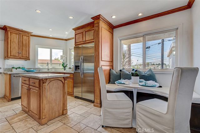 1102 10th, Hermosa Beach, CA 90254