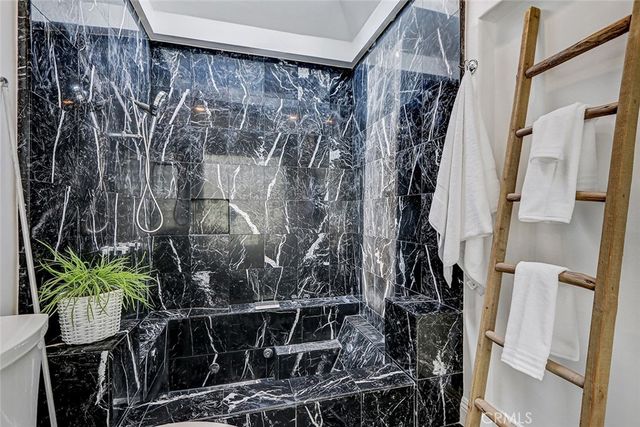 1102 10th, Hermosa Beach, CA 90254