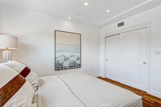 1102 10th, Hermosa Beach, CA 90254