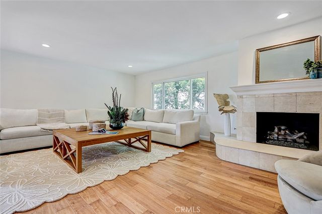 1102 10th, Hermosa Beach, CA 90254