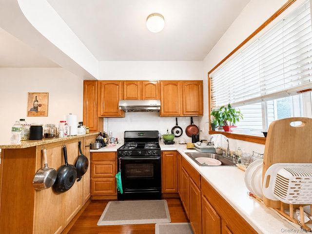 88-31 88th Street, Woodhaven, NY 11421