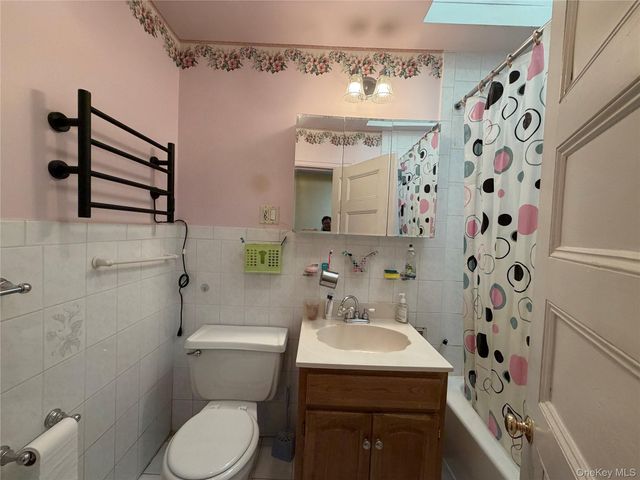88-31 88th Street, Woodhaven, NY 11421