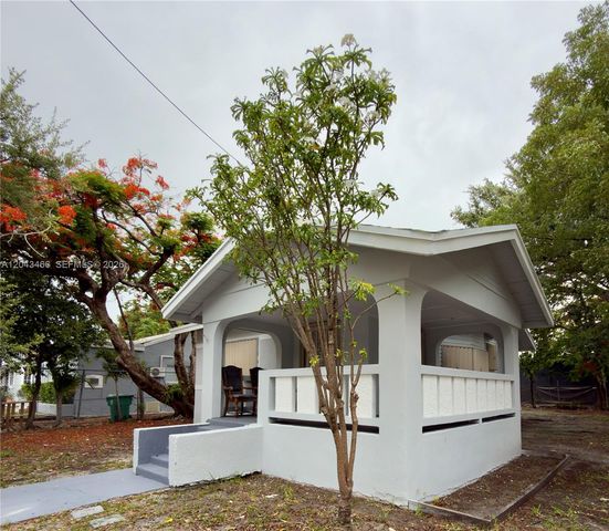 103 NW 35th St, Miami, FL 33127