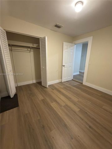 103 NW 35th St, Miami, FL 33127