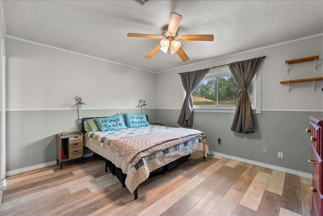 11734 Alamo Dr, La Porte, TX 77571