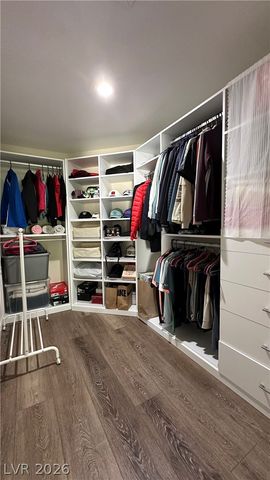 7044 Bright Springs Court, Las Vegas, NV 89113