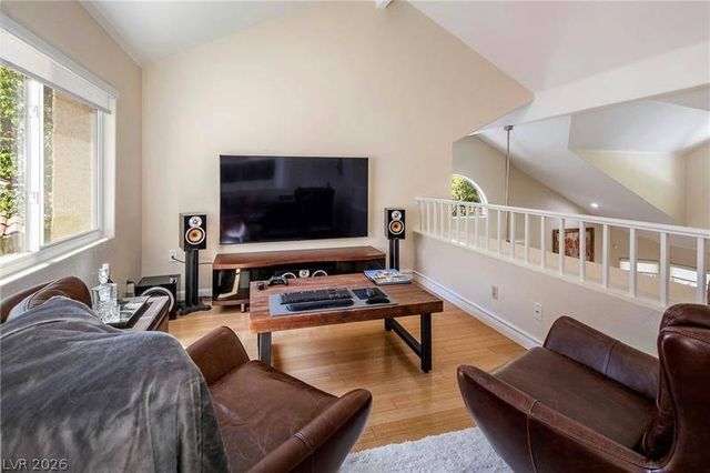 7044 Bright Springs Court, Las Vegas, NV 89113