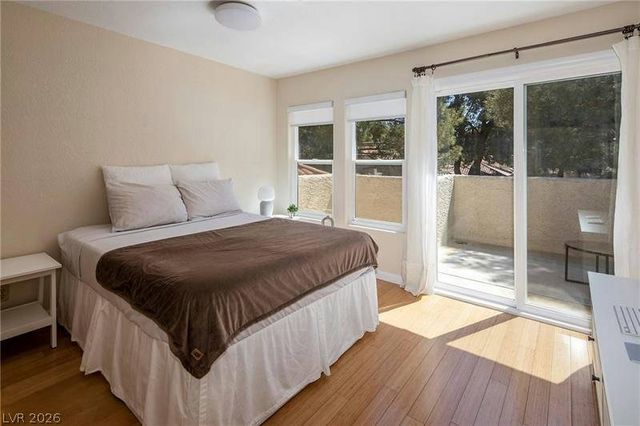 7044 Bright Springs Court, Las Vegas, NV 89113