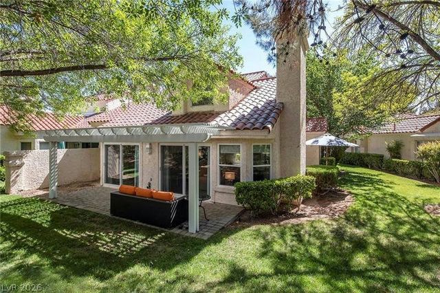 7044 Bright Springs Court, Las Vegas, NV 89113