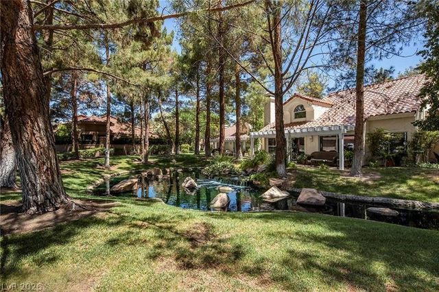 7044 Bright Springs Court, Las Vegas, NV 89113