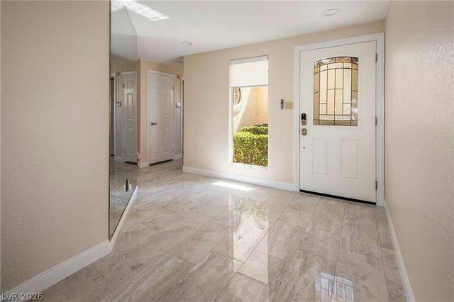 7044 Bright Springs Court, Las Vegas, NV 89113