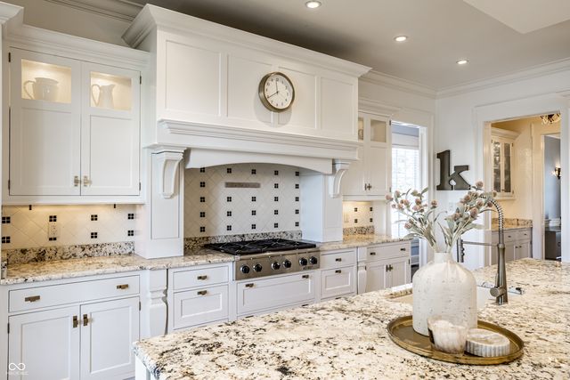 1805 Beaufain Street, Carmel, IN 46032